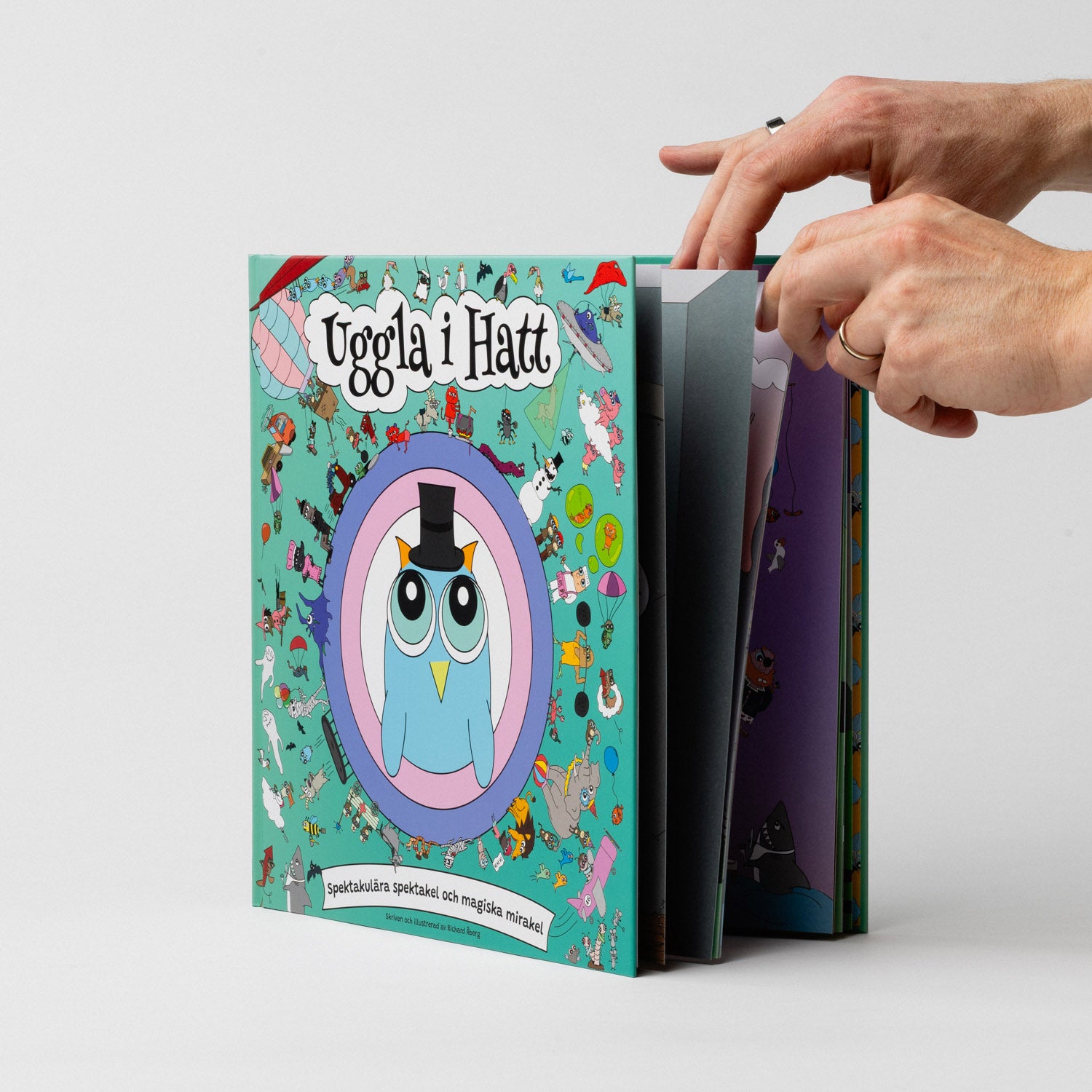 Uggla i Hatt - Spektakulära spektakel och magiska mirakel